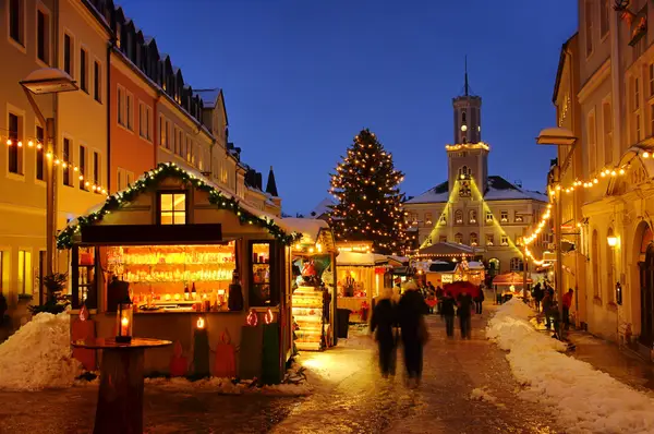 Neunerlei-Essen & Schneeberger Weihnachtsmarkt